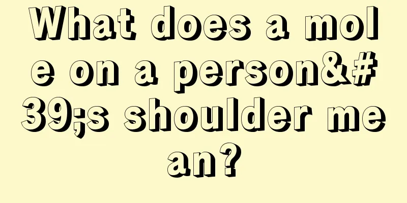 What does a mole on a person's shoulder mean?