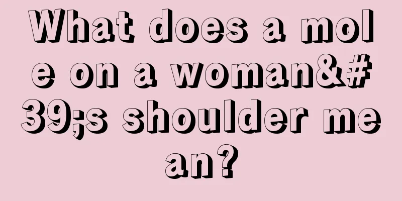 What does a mole on a woman's shoulder mean?