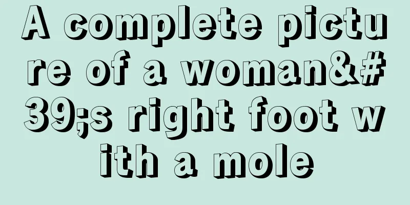 A complete picture of a woman's right foot with a mole
