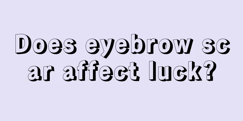 Does eyebrow scar affect luck?