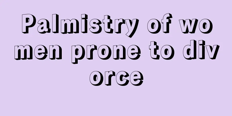 Palmistry of women prone to divorce
