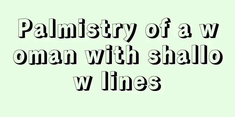 Palmistry of a woman with shallow lines
