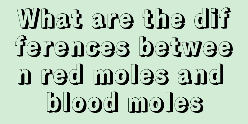 What are the differences between red moles and blood moles