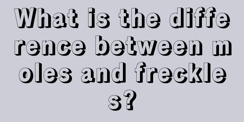 What is the difference between moles and freckles?